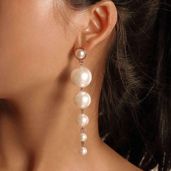 Eye Candy Long Pearl Statement Earrings - Picture 1 of 3